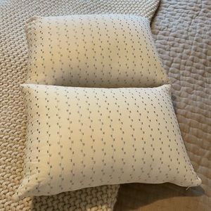 2 sparkly throw pillows